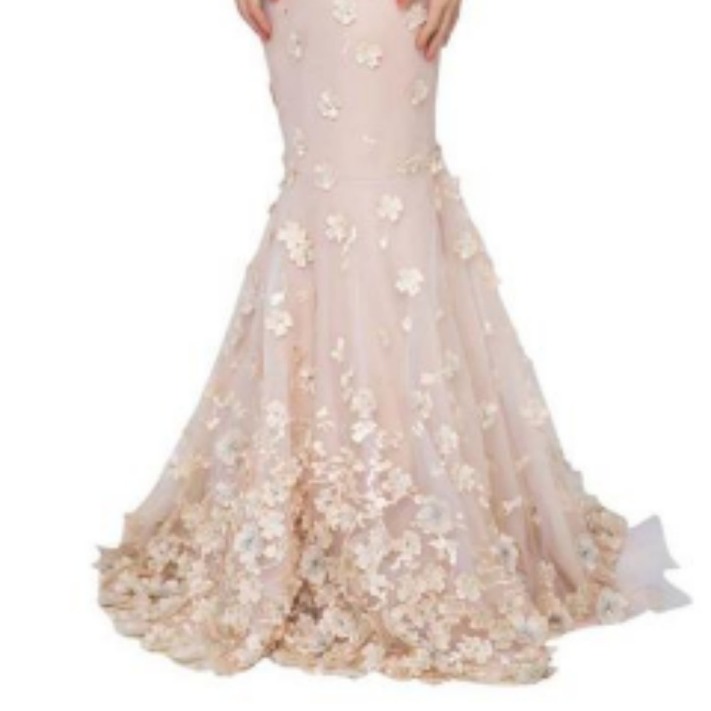 PERFECT SPECIAL OCCASION DRESS !!! - Picture 2 of 6